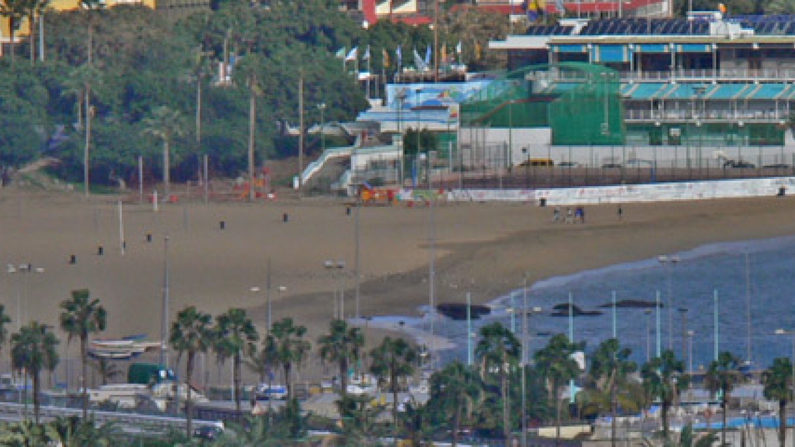strände-las-palmas-alcaravaneras11.jpg
