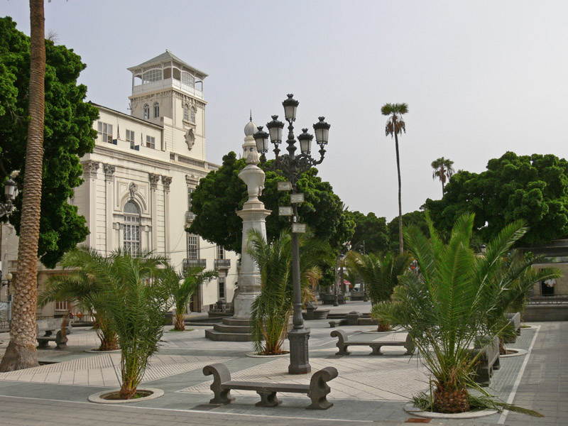 sightseeing-las-palmas-alameda-colon5.jpg