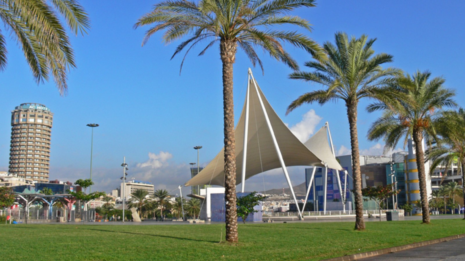 sightseeing-gran-canaria-parque-santa-catalina14.jpg