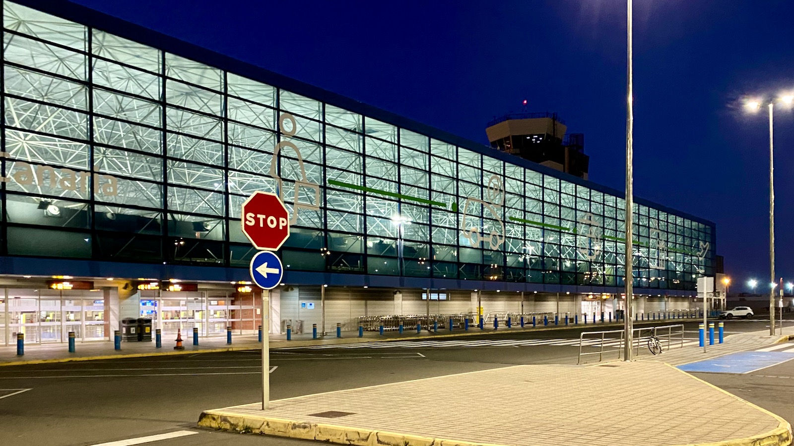 International terminal building at Gran Canaria Airport, LPA